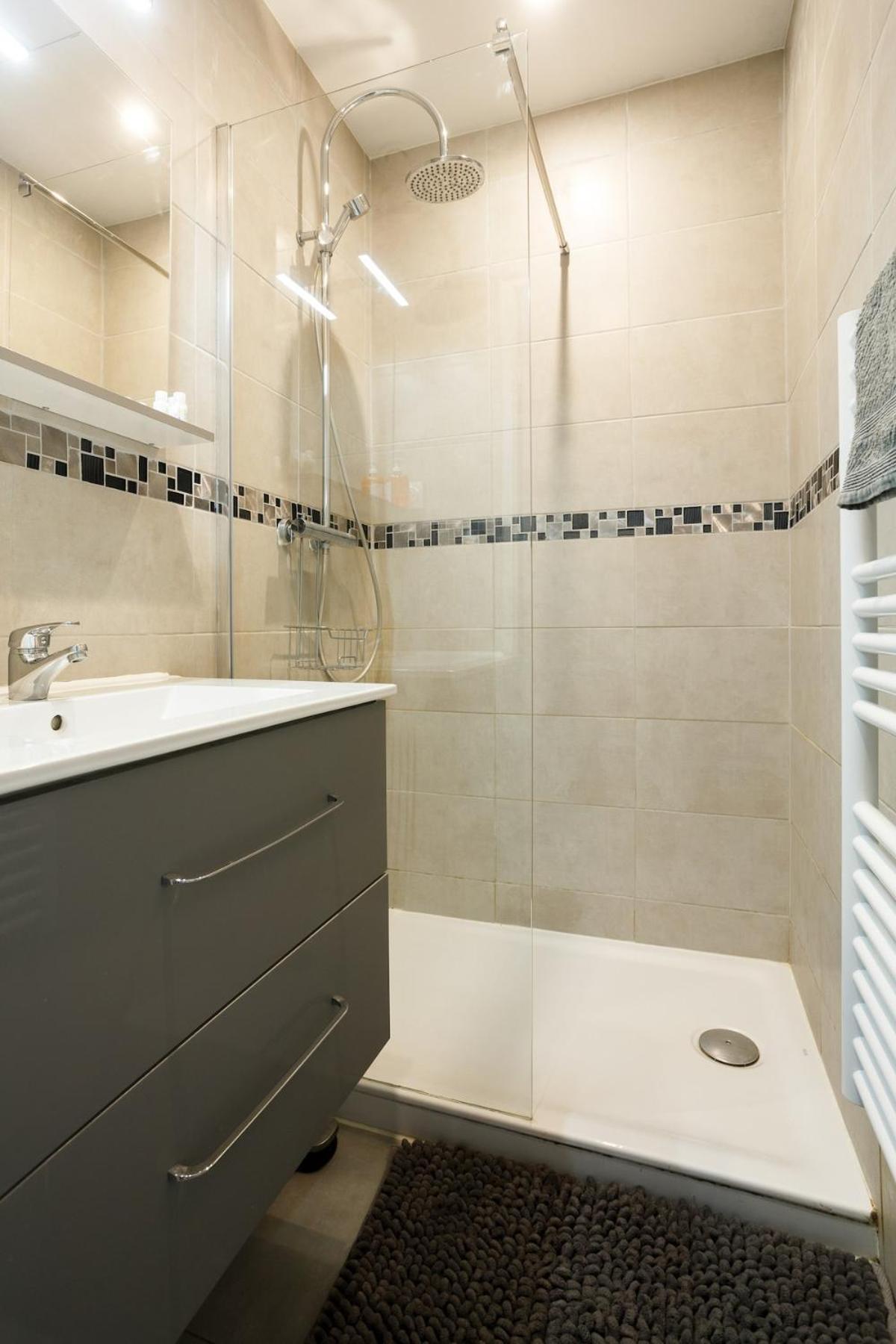 Apartamento L'Escapade Parisienne Aulnay-sous-Bois Exterior foto